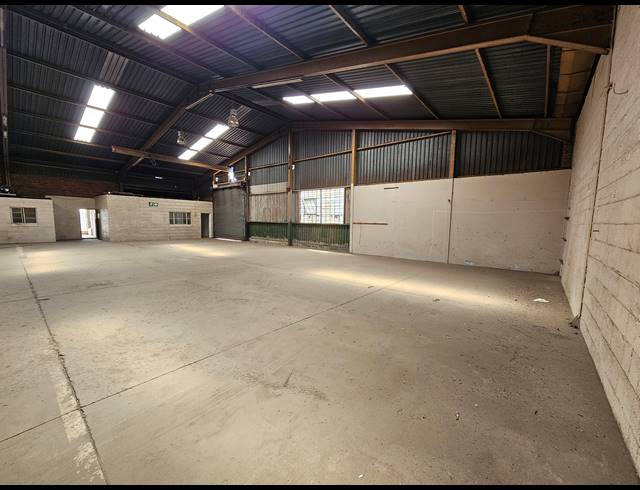 668M² FACTORY TO LET IN ANDERBOLT